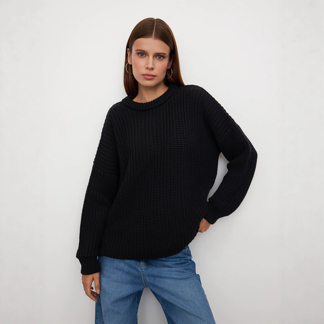 Casual knit sweater for women with a loose fit Lune London