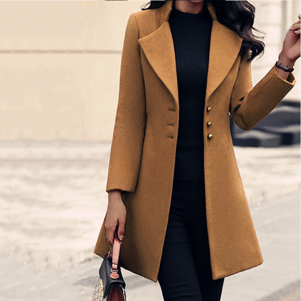 Ladies Elegant Wool Coat with Structured Cut Amarae