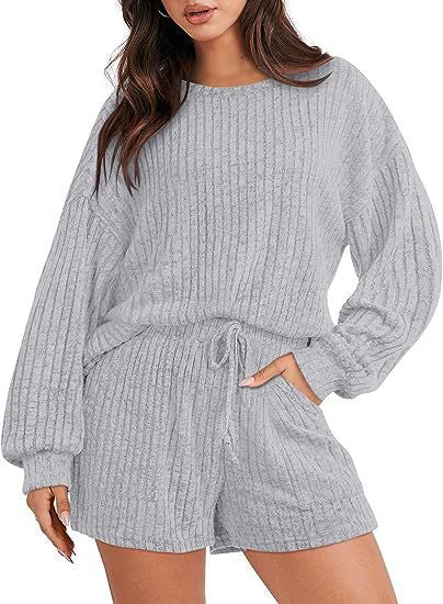 Lune London Women's Comfortable Ribbed Lounge Set
