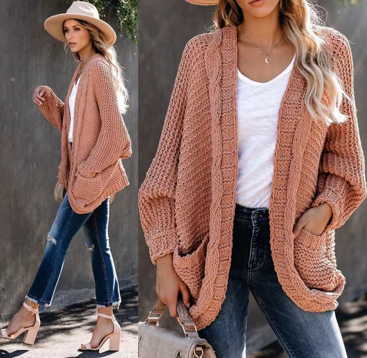 Thick knitted jacket for women with casual contours and large pockets Lune London
