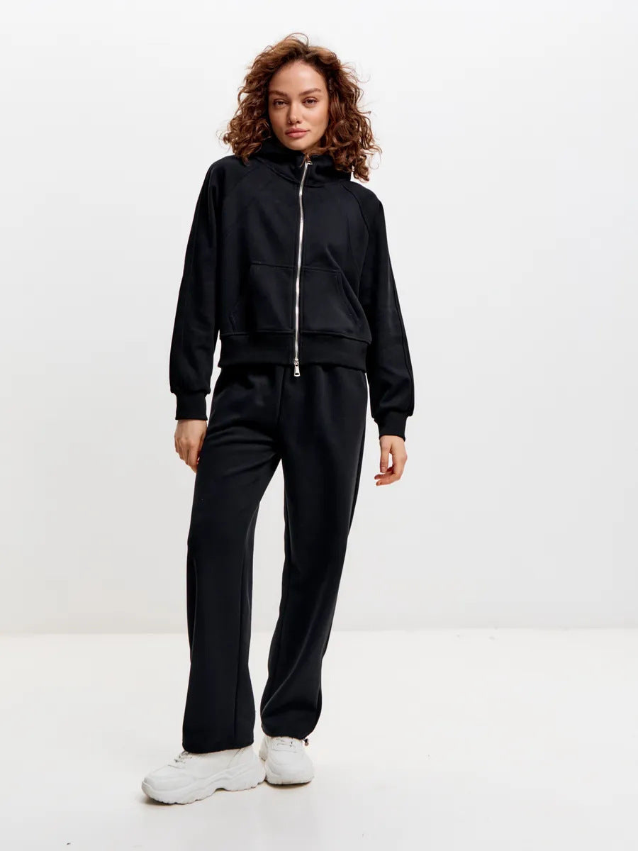 Ladies Sporty Hoodie and Jogging Set with Practical Pockets Lune London
