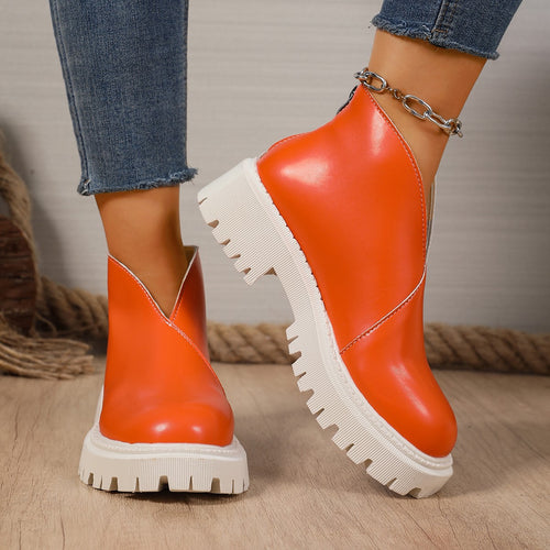 Fashionable Chelsea boots for women with trendy platform and slip-resistant sole Amarae
