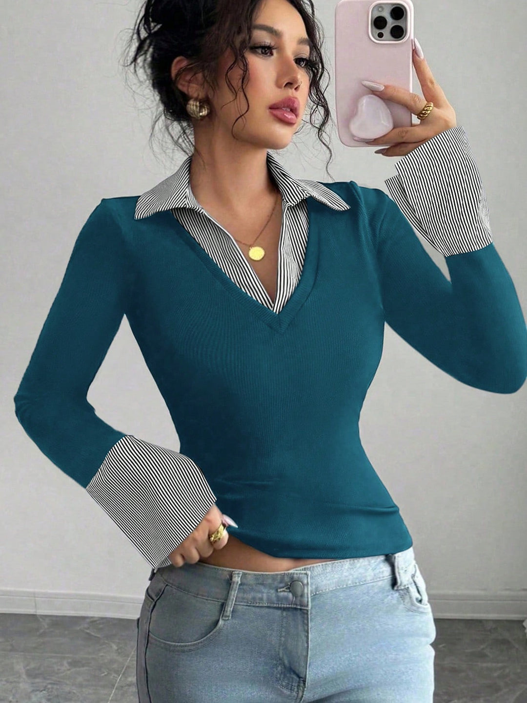 Ladies fine knit sweater with integrated shirt collar and striped cuffs Amarae
