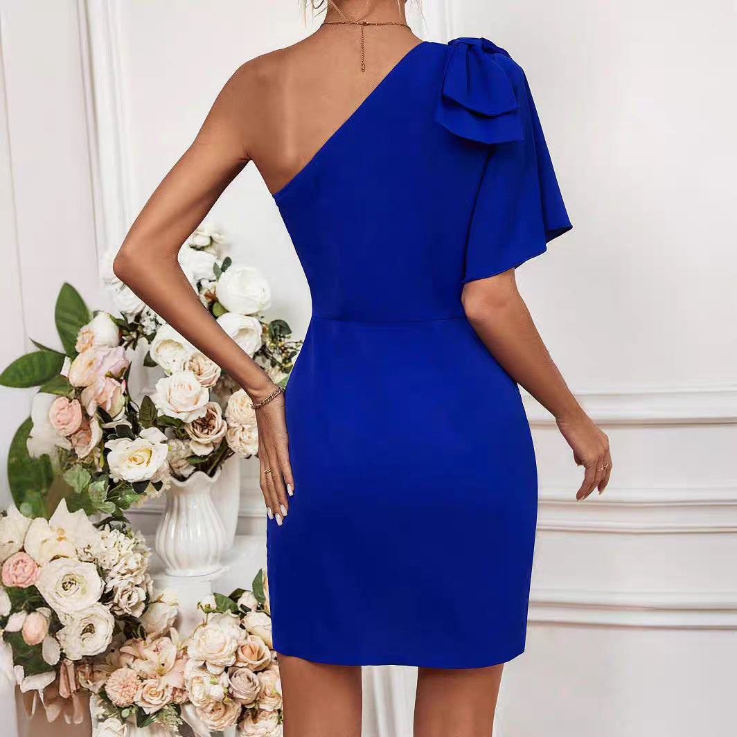 One-shoulder off-shoulder dress for women with ruffled detail Lune London