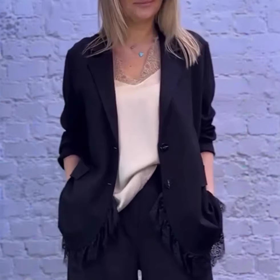 Veste blazer élégante pour femmes avec détails en dentelle Chic & Stil
