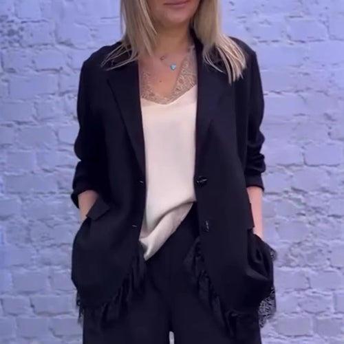 Veste blazer élégante pour femmes avec détails en dentelle Chic & Stil