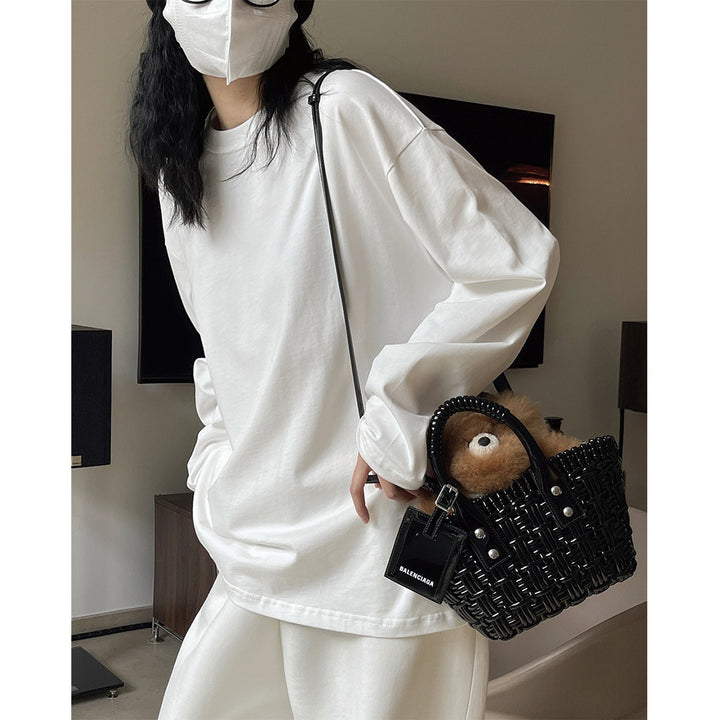 Women Loose Long Sleeve in Oversized Style made of Cotton Jersey with Extended Hem Amarae