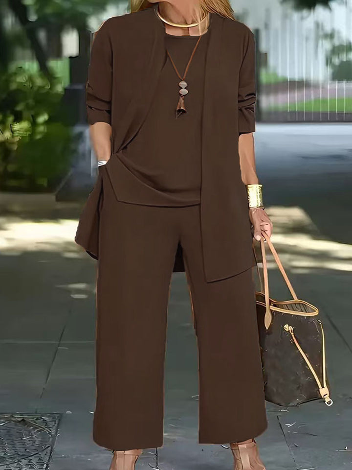 Ladies Chic Two Piece Suit Lune London