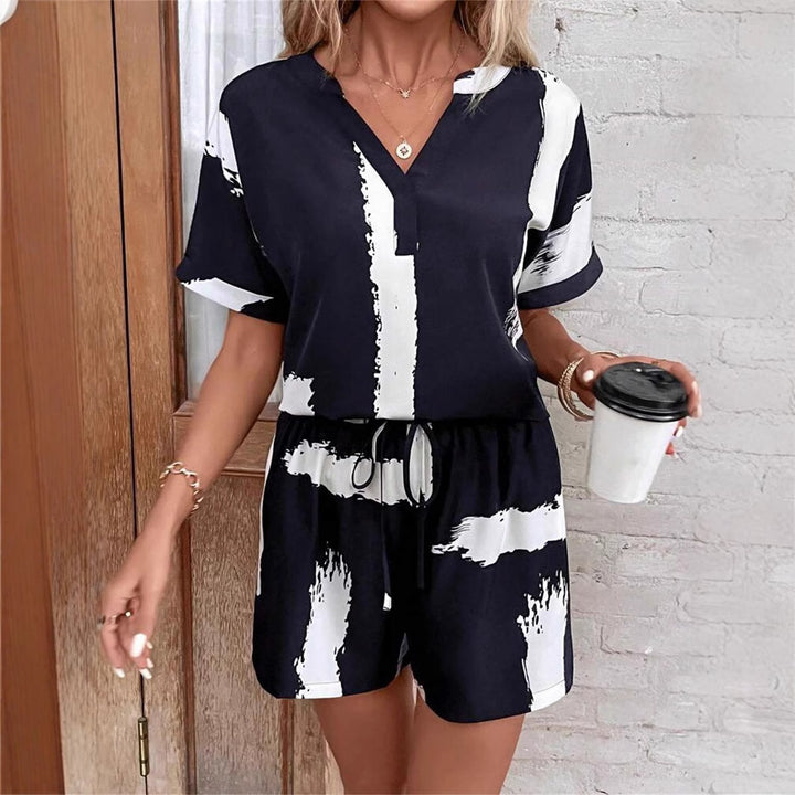 Ladies Casual Chic Short Set Lune London