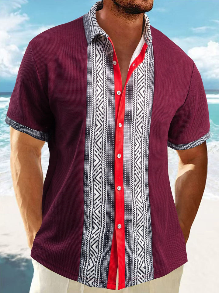 Casual short-sleeve shirt for men with geometric pattern and breathable texture Lune London
