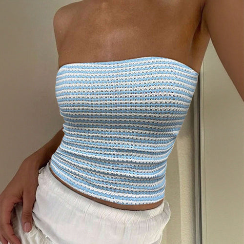Chic & Stil trendy ribbed knit bandeau top for women