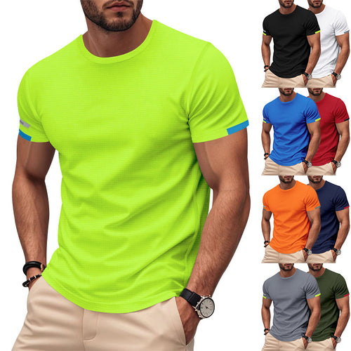 Functional t-shirt for men with breathable design and reflective details Amarae