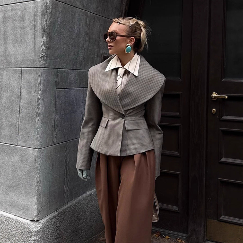 Women Tailored Blazer with Oversized Shawl Collar and Structured Peplum Waist Amarae