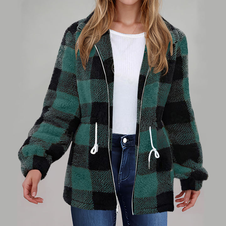 Fleece jacket for women with a trendy check pattern and practical pockets Lune London
