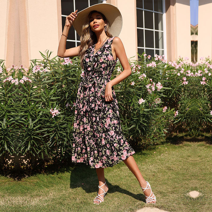 Maxi dress for women with floral pattern and button detail Lune London