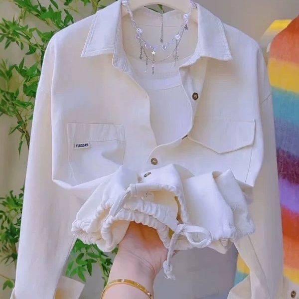 Blouse femme décontractée avec poches à rabat Chic & Stil