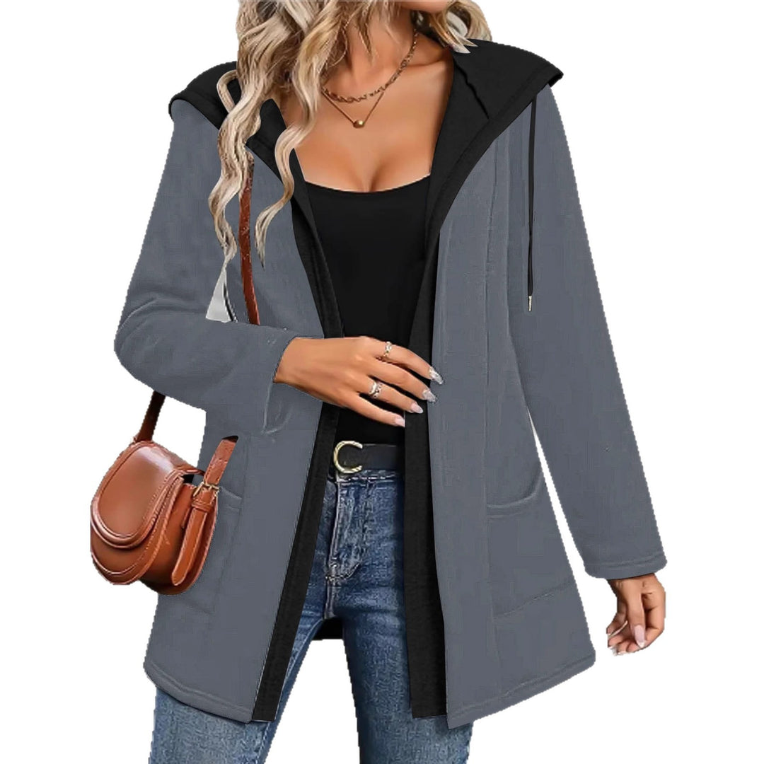 Casual hooded jacket for women with practical pockets and modern cut Lune London