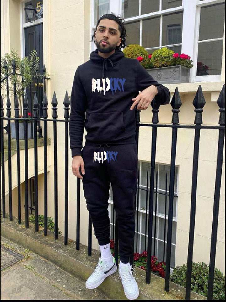 Casual hoodie set for women and jogger pants with modern inscription Lune London
