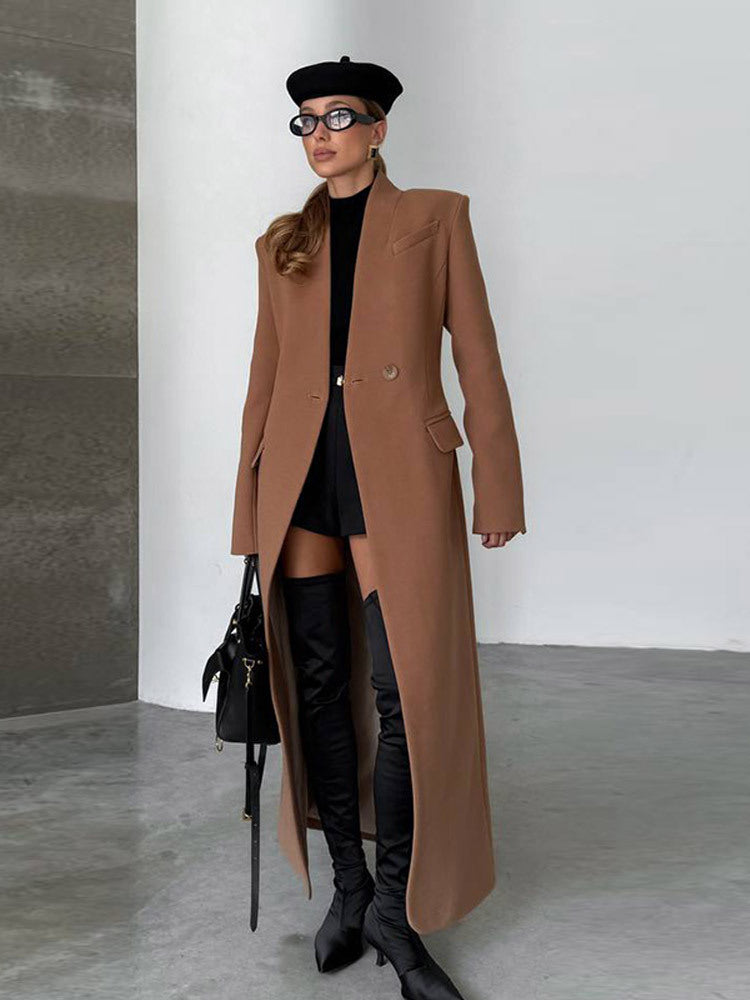Women’s maxi-length tailored coat in clean-cut design with emphasized shoulder area Amarae