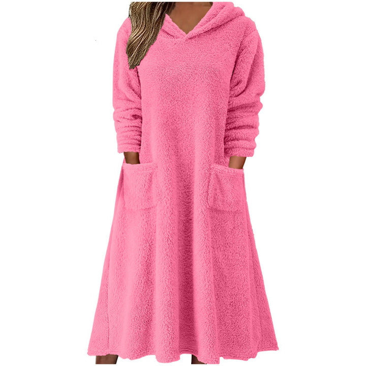 Comfortable polar dress for women with hood and practical pockets Lune London
