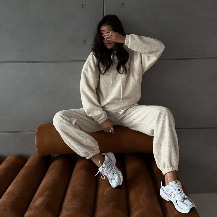 Ladies comfortable and stylish sweat set Amarae