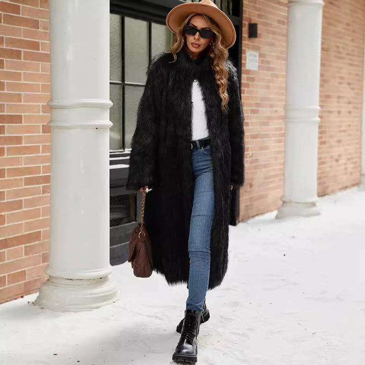 Ladies Elegant Long Fur Coat Lune London