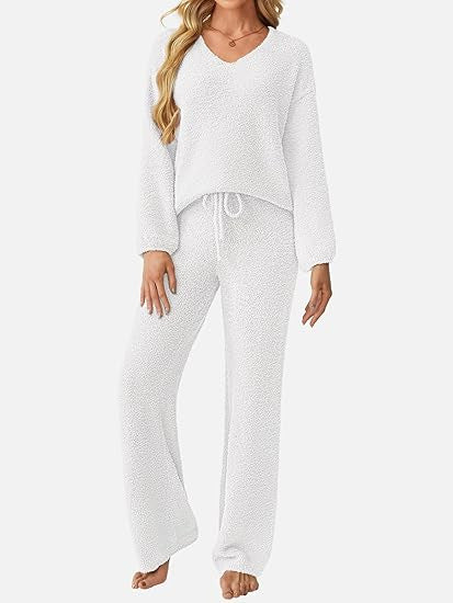 Ensemble de détente pour femmes en matériau légèrement texturé Chic & Stil