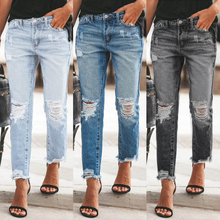 Slim fit jeans for women with distressed details and high waist Lune London