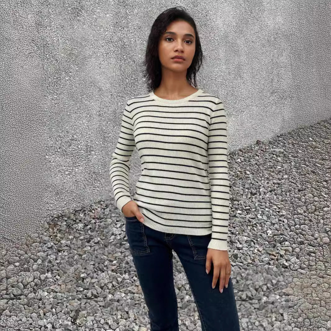 Sweat à côtes pour femmes avec design rayé et manches longues Chic & Stil