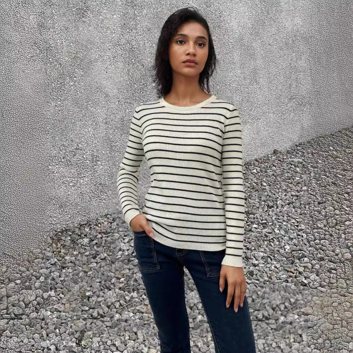 Sweat à côtes pour femmes avec design rayé et manches longues Chic & Stil
