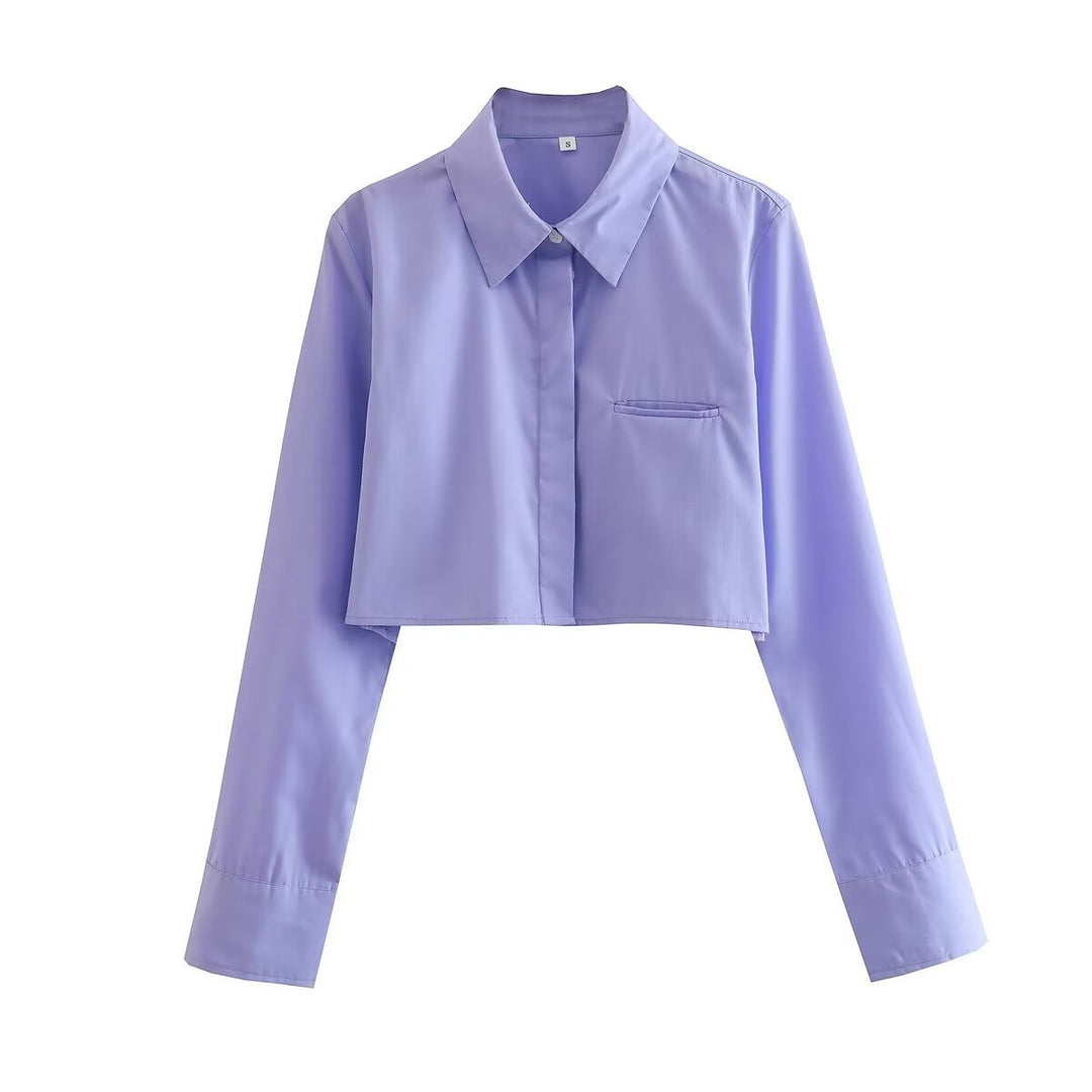 Cropped blouse for women with classic collar and practical chest pockets Lune London