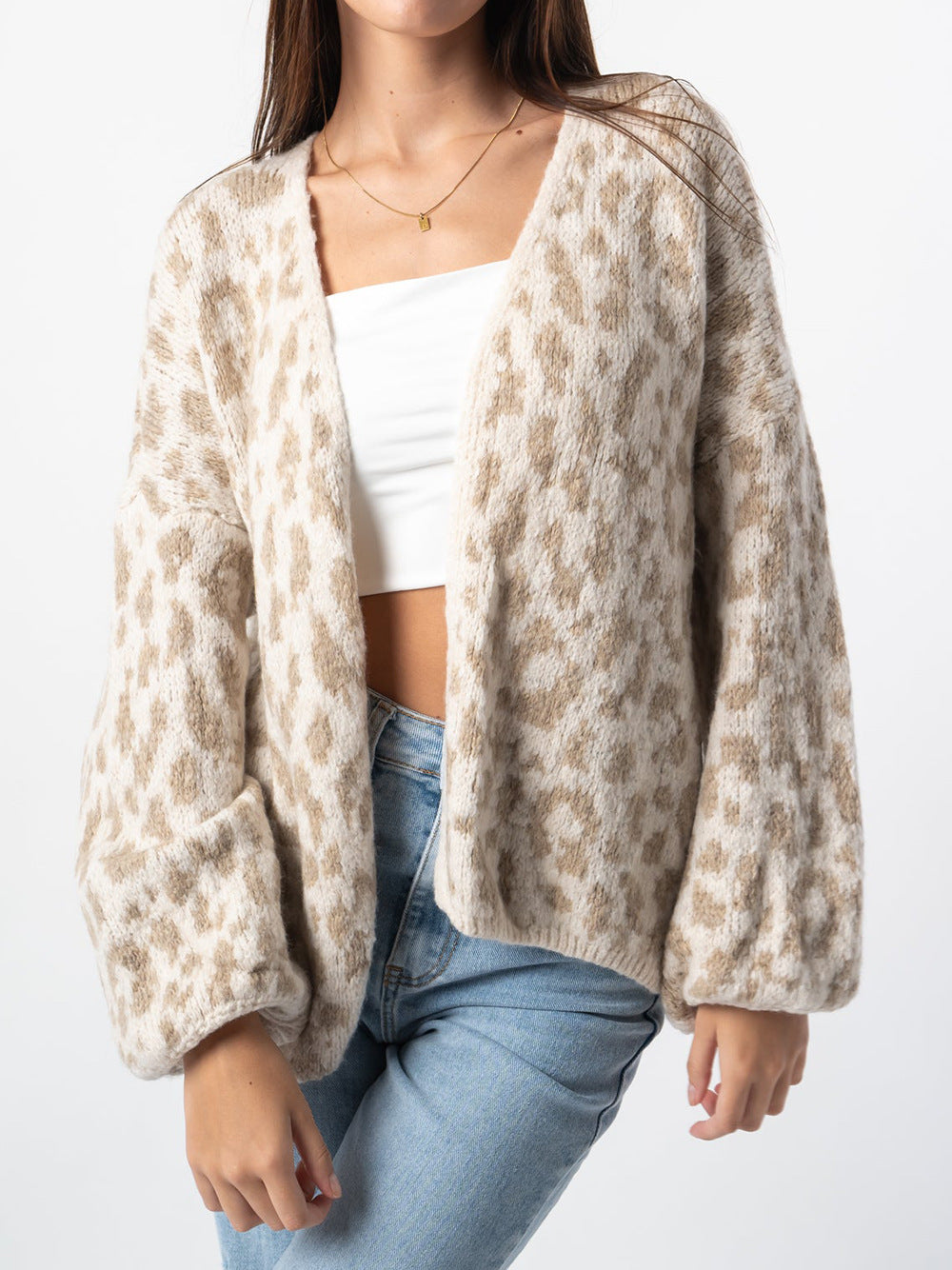 Ladies Chunky Knitted Cardigan with Stylish Leopard Pattern and Comfortable Oversized Details Lune London