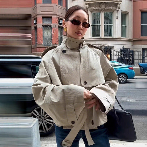 Women's trench coat with removable hood and trendy belt Amarae