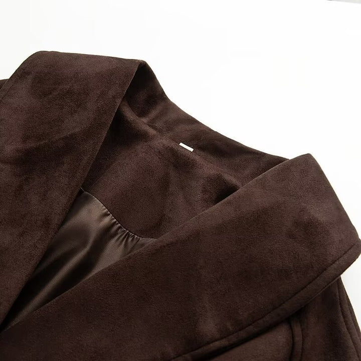 Ladies elegant blazer in faux leather with a belted waist and patch pockets Lune London