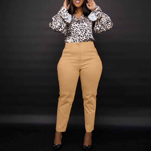 High-waisted trendy fabric pants for women with an elegant cut Amarae