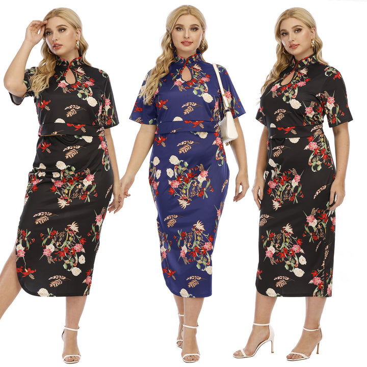 Midi dress for ladies with floral print and elegant keyhole neckline Lune London