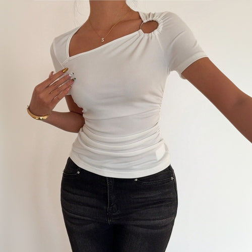 Chemise tendance à manches courtes pour femmes avec encolure asymétrique et fronces Chic & Stil