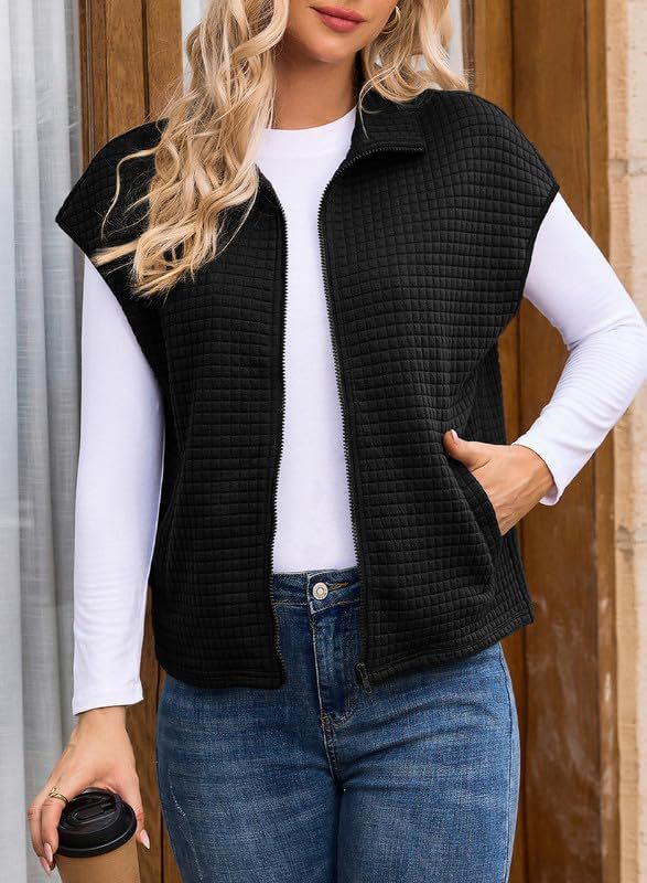 Quilted vest for women with a comfortable cut Lune London