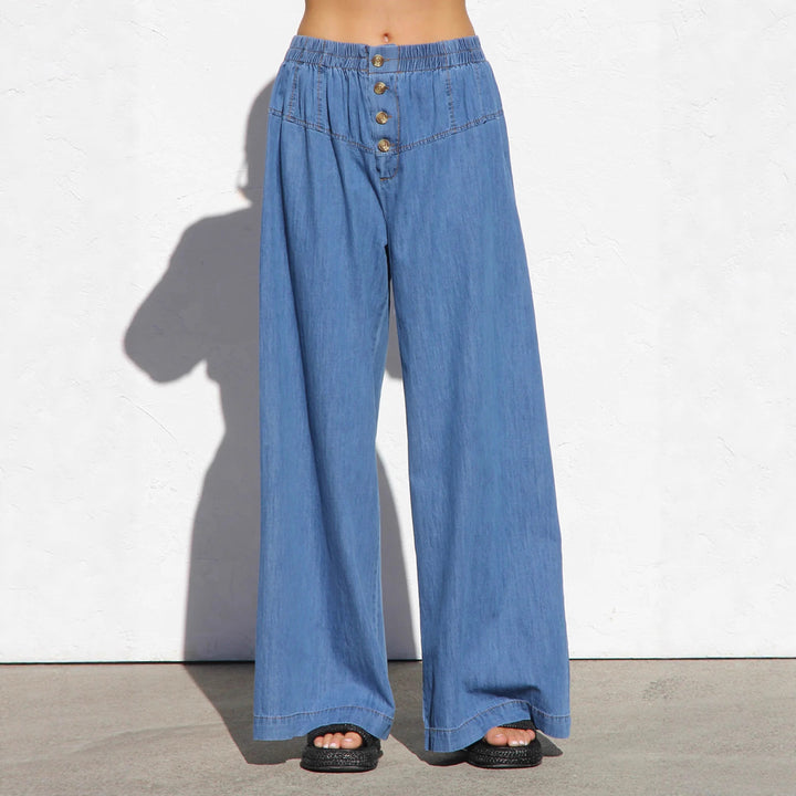 Ladies wide denim hotpants with elastic waistband and button details Lune London