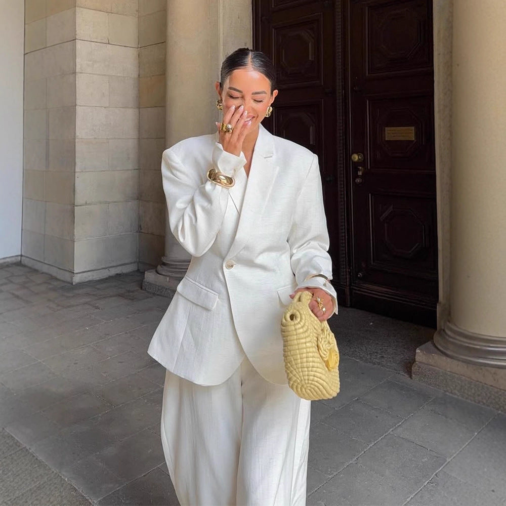 Women Oversized Linen Blazer with Structured Shoulder and Tailored Hem Amarae