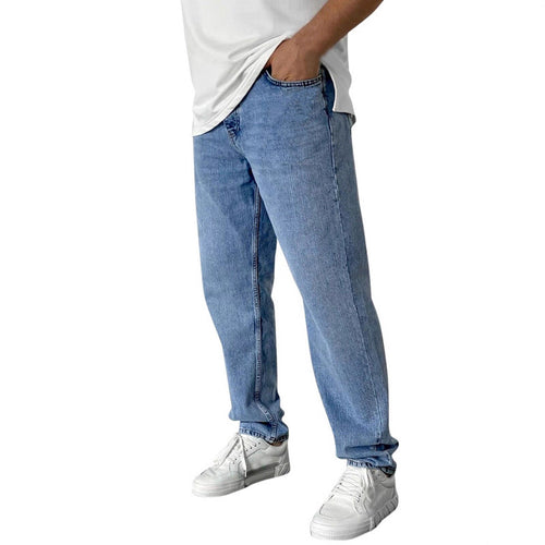 Casual men's jeans with modern relaxed fit and versatile washes Amarae