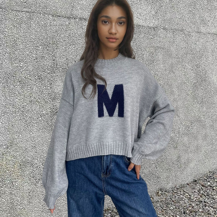 Casual women's sweater with a catchy letter pattern Lune London