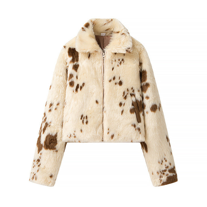 Trendy short jacket for women in faux fur with unique animal print Lune London