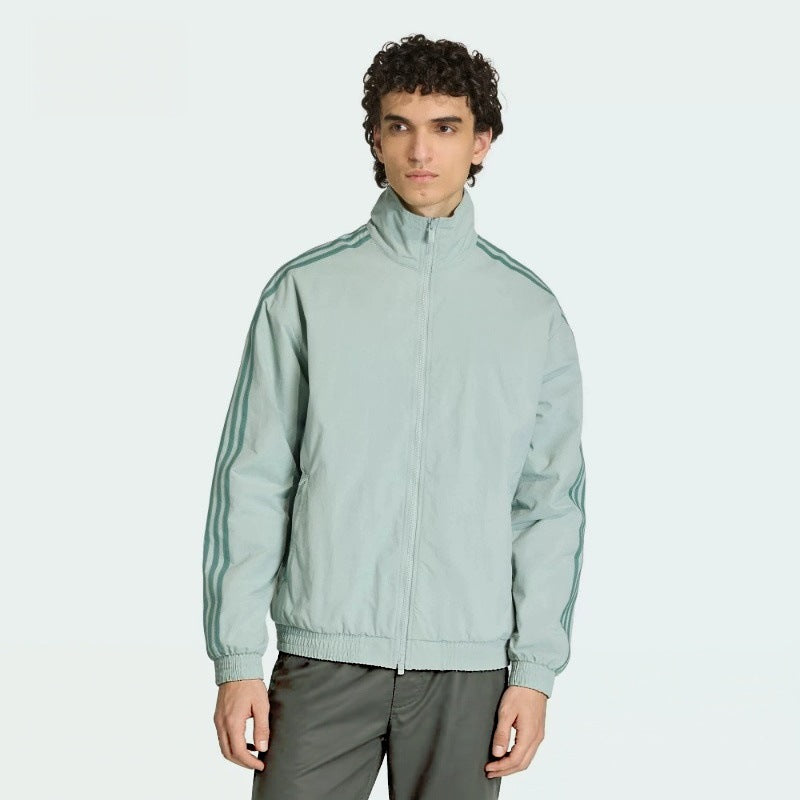 Men's Lightweight Technical Windbreaker with Mesh Lining and Stand-Up Collar Amarae
