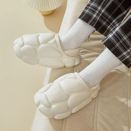 Women's slippers with non-slip sole and soft lining Amarae