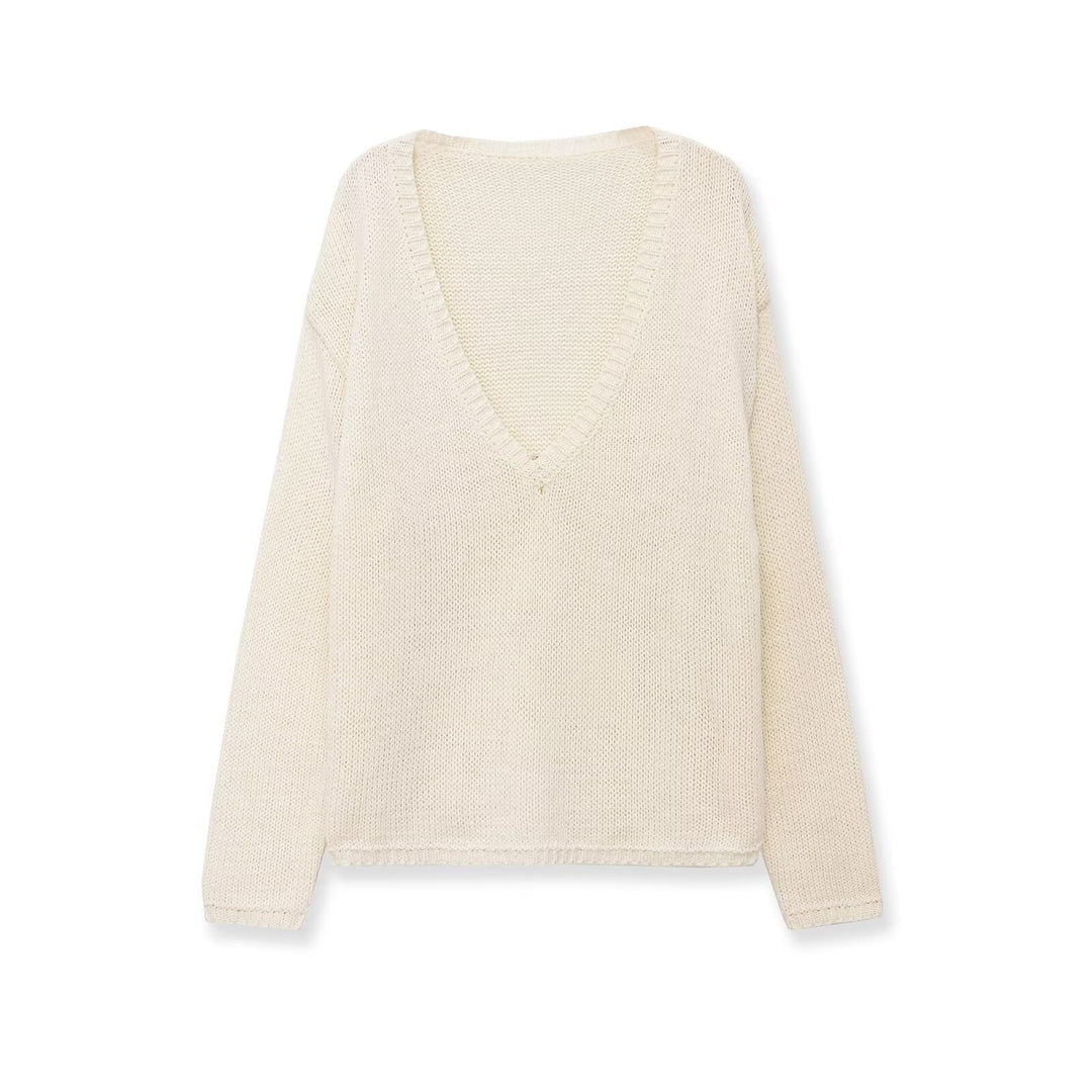 Women's chunky knit sweater with deep V-neck and oversized cut Amarae