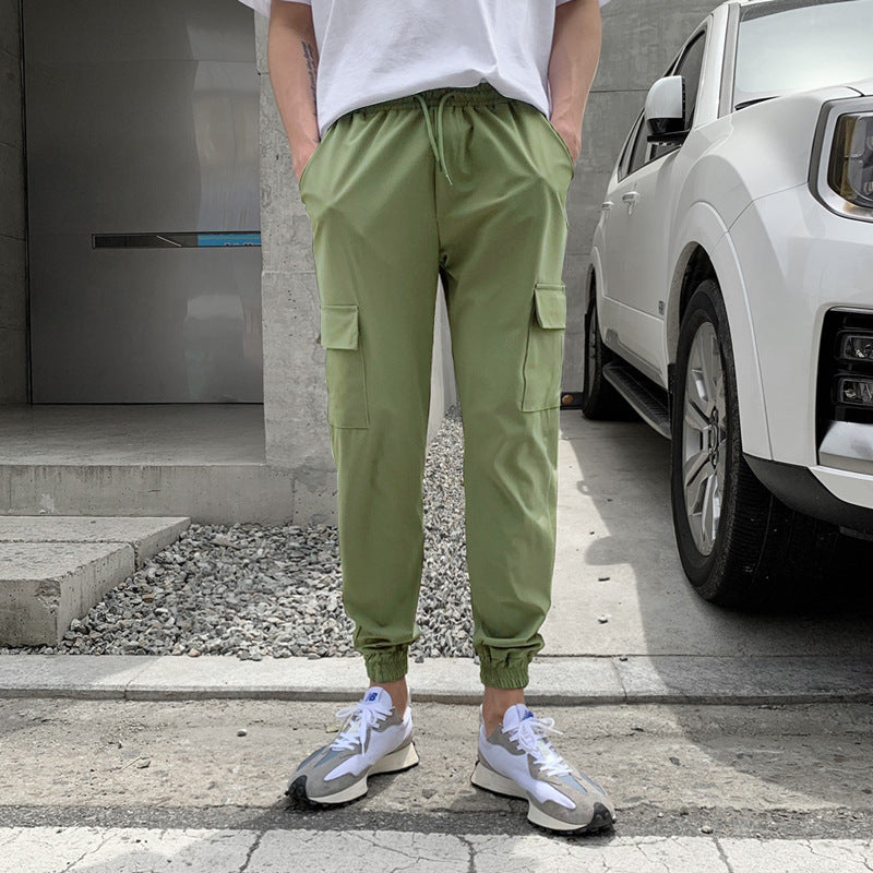 Men's cargo pants with elastic waistband and practical side pockets Lune London