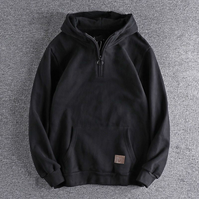 Men's hoodie with short zipper and practical kangaroo pocket Amarae