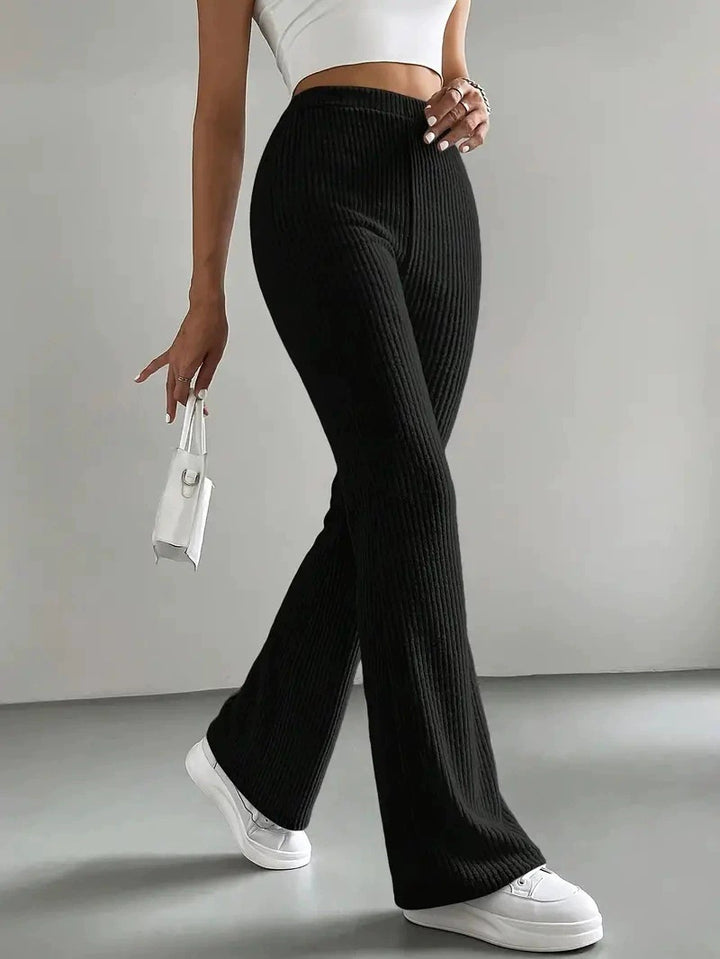 Ribbed flared knitted leggings for women in soft mesh Lune London