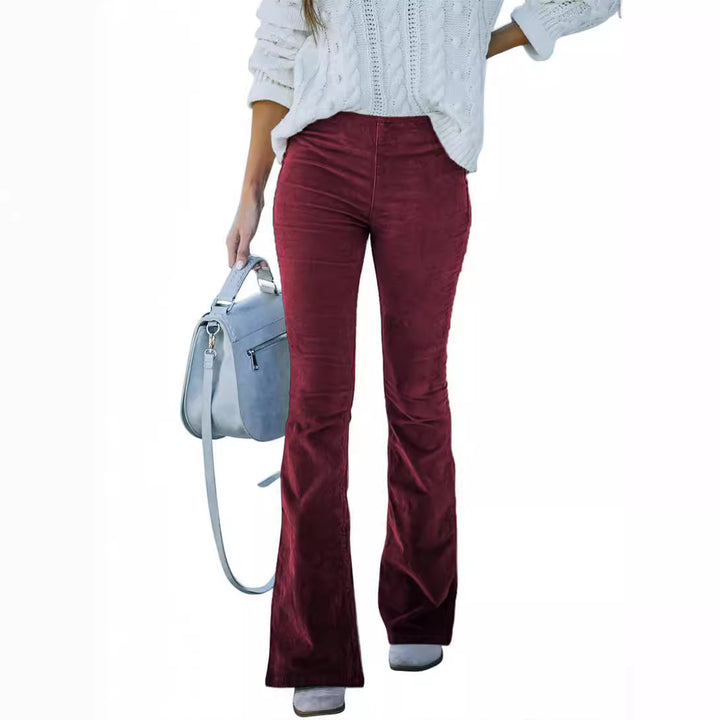 Bootcut pants for women with high waist and stretchy fabric Lune London